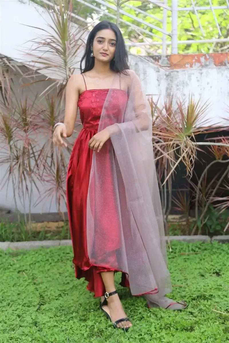 TELUGU ACTRESS HRITHIKA SRINIVAS AT TELUGU MOVIE OPENING 18